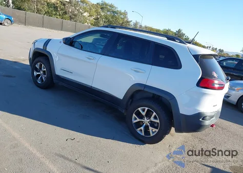 2016 Jeep Cherokee Trailhawk from USA, damaged, VIN 1C4PJMBS5GW317149